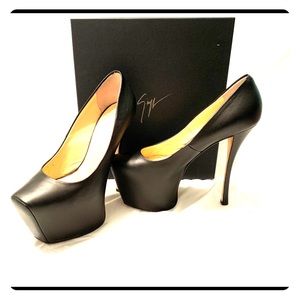 Giuseppe Zanotti Ambra Pumps